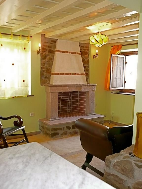 Villa Notia Skála Eresoú Chambre photo